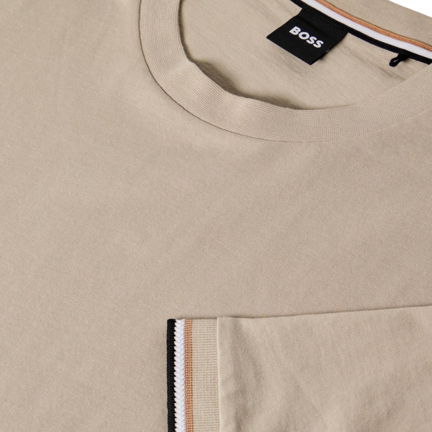 HUGO BOSS TRIM SLEEVE T-SHIRT & GEO SWIM SHORTS BEIGE & BROWN