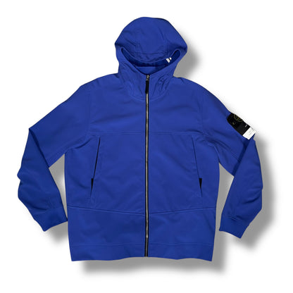 STONE ISLAND HOODED SOFT SHELL JACKET BLUETTE
