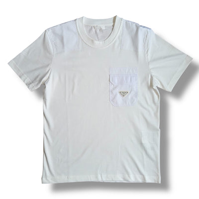 PRADA METAL TAG NYLON POCKET / SHOULDERS T-SHIRT WHITE