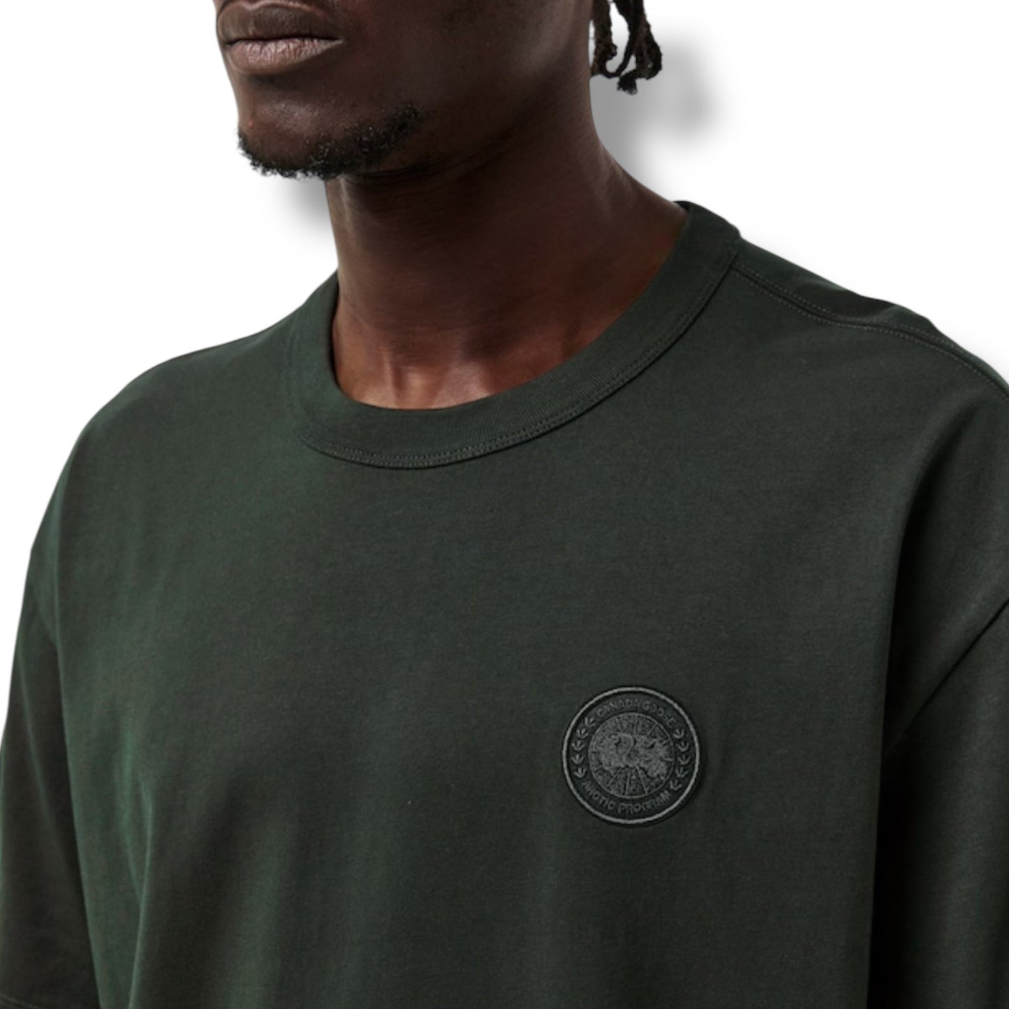 CANADA GOOSE EMBROIDERED BADGE LOGO T-SHIRT VOLCANO GREY