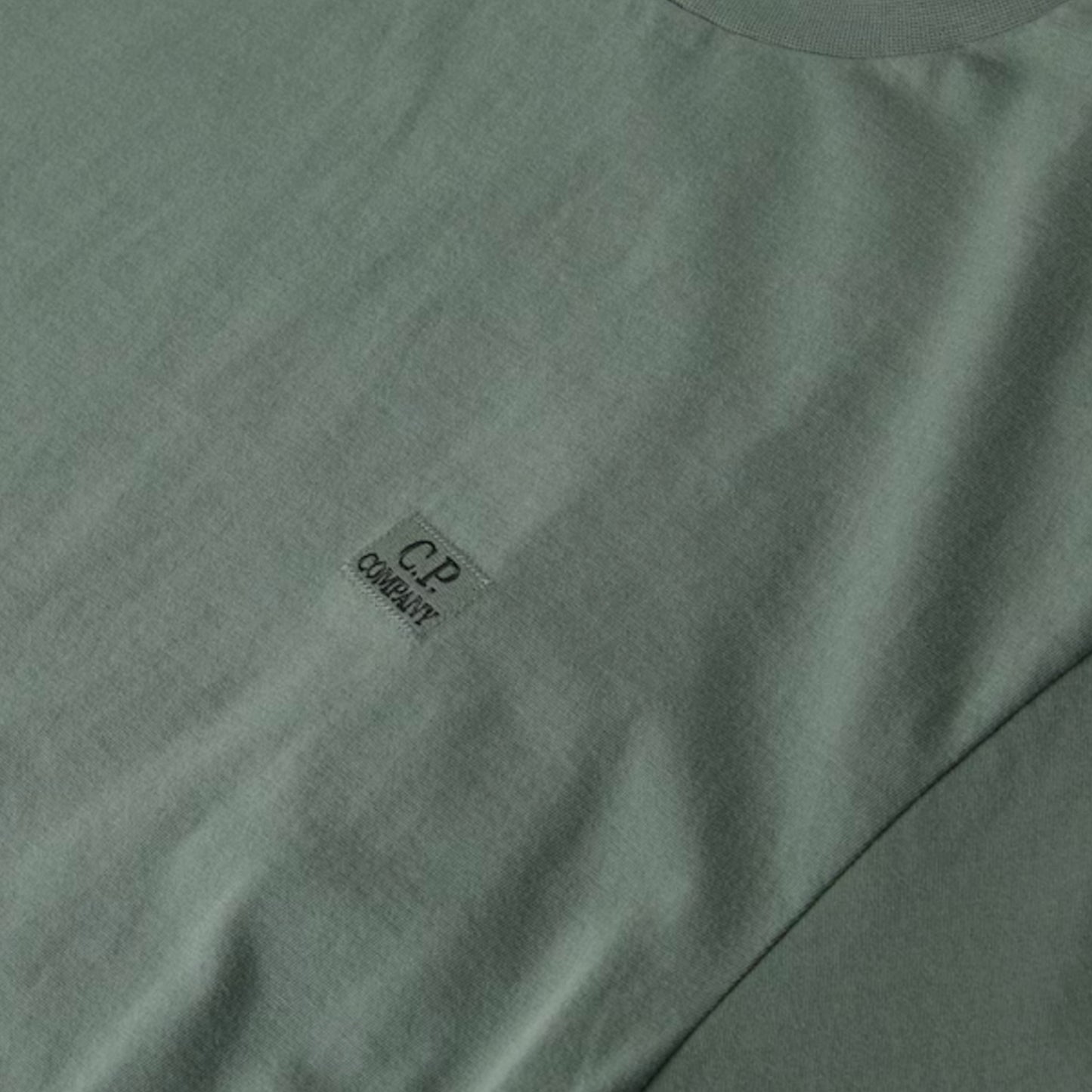 CP COMPANY SMALL LOGO T-SHIRT LAUREL GREEN
