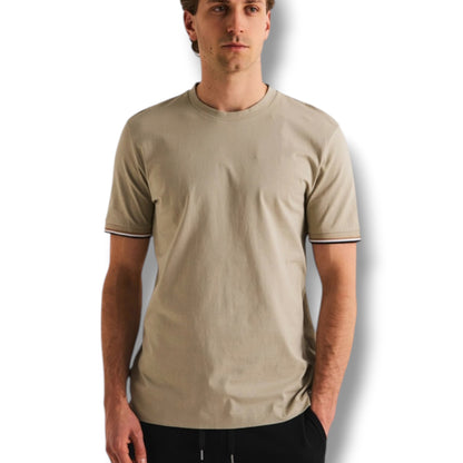HUGO BOSS SLEEVE TRI TRIM T-SHIRT & SIDE TRIM SWIM SHORTS SET BEIGE & BLACK